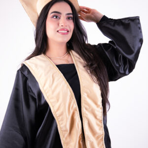 Robe De Soutenance Avec Chapeau et Echarpe Doré