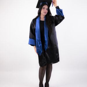 Tenue de Soutenance : Robe de Soutenance, Chapeau avec Écharpe Intégrée Bleu
